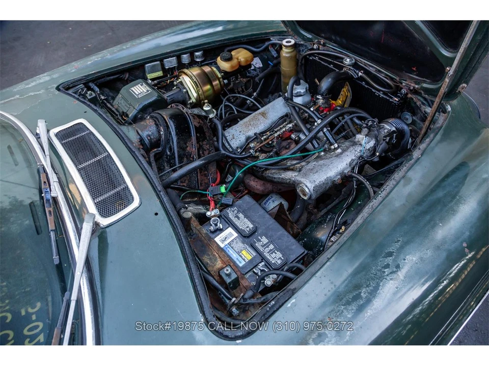 1970 Volvo 1800E - Image 28 of 31