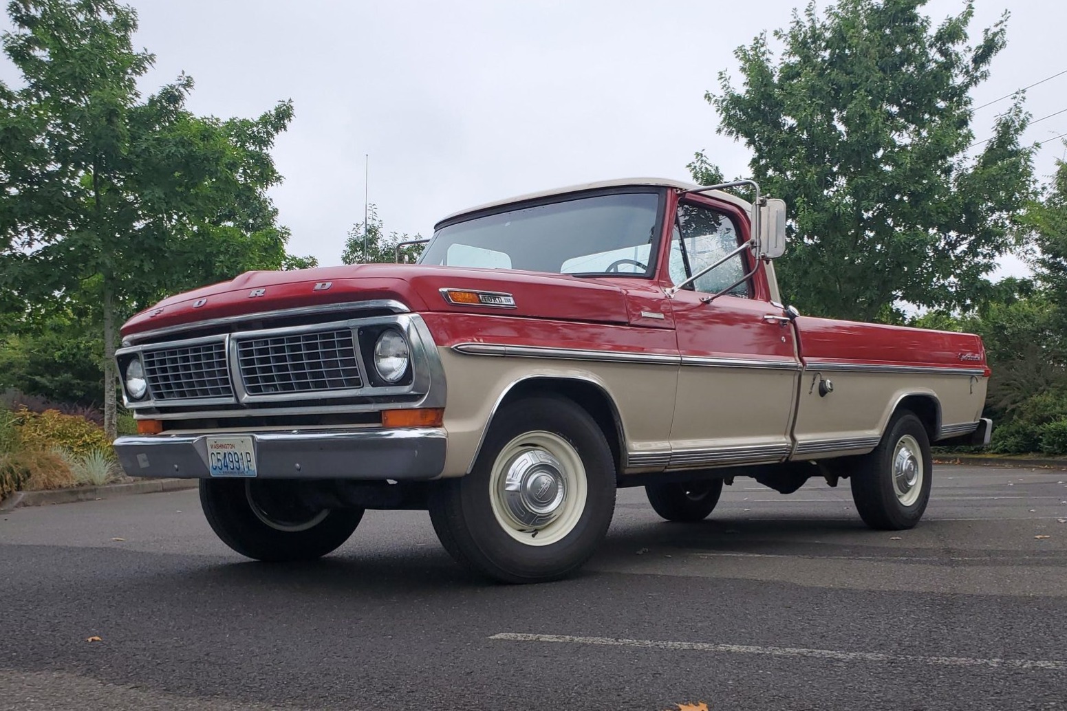 1970 Ford F-250 Sport Custom Camper Special 4-Speed