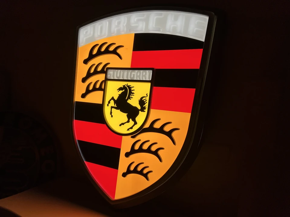 Porsche - Image 4 of 24