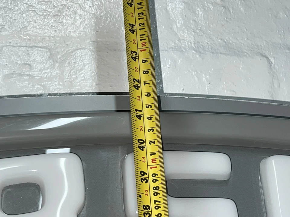 Porsche - Image 22 of 24