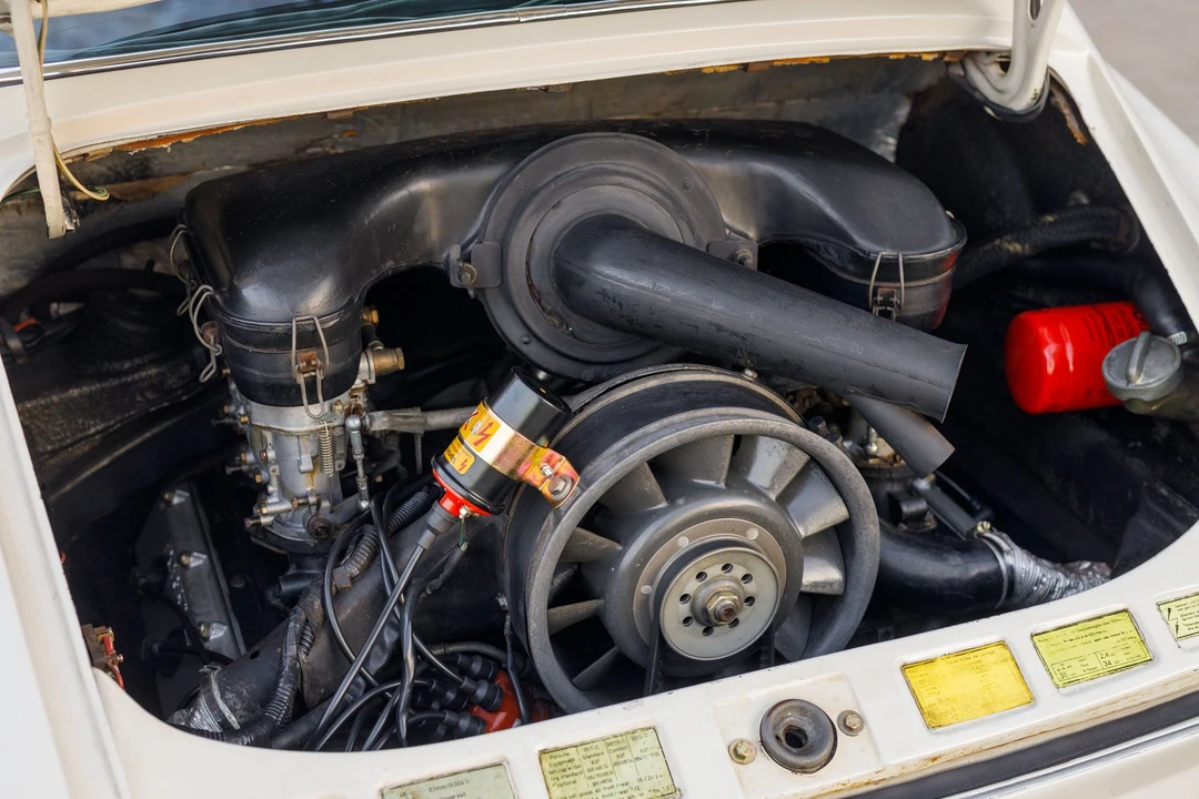 1971 Porsche 911 T F-Body LWB - Image 15 of 16