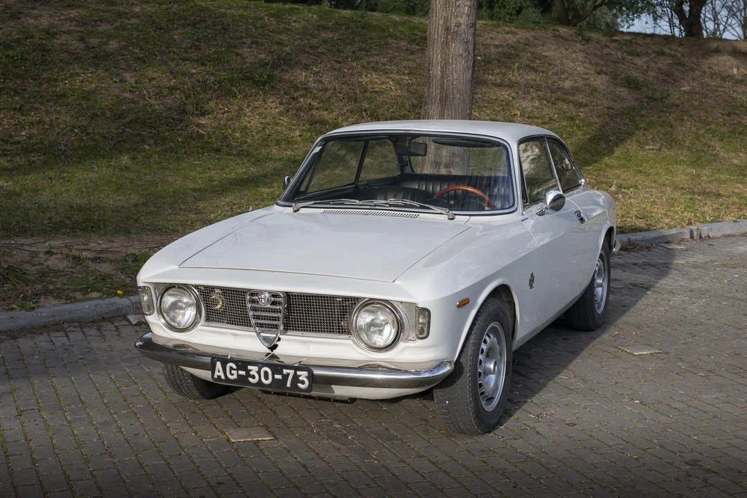 1971 Alfa Romeo GT 1300 Junior - Image 11 of 31