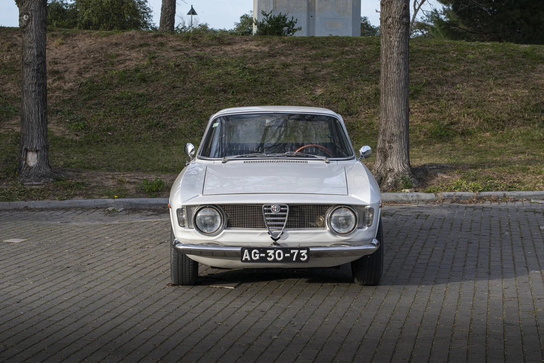 1971 Alfa Romeo GT 1300 Junior - Image 3 of 31
