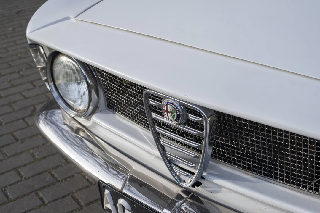1971 Alfa Romeo GT 1300 Junior - Image 18 of 31
