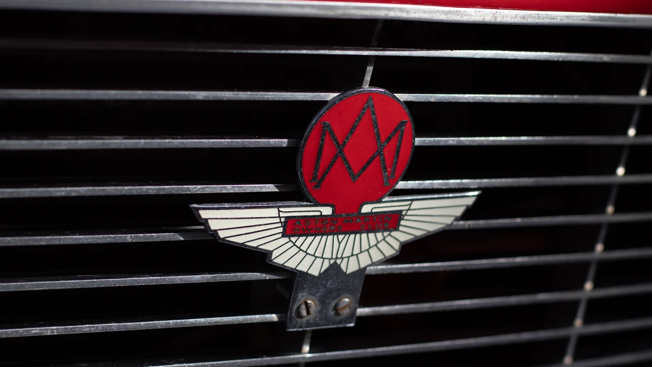 1971 Aston Martin DBS V8 - Image 26 of 31