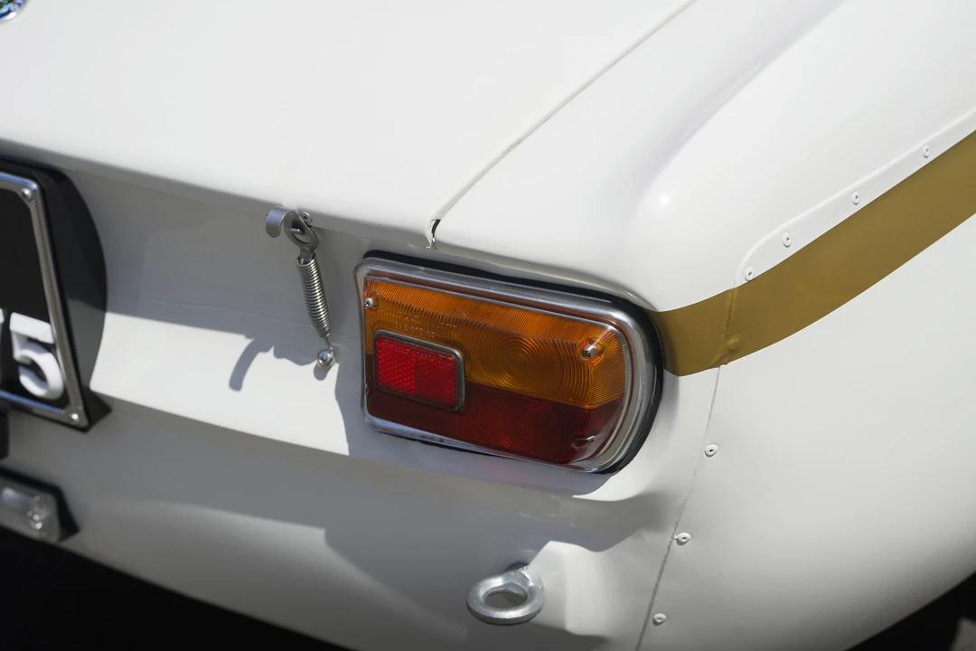 1971 Alfa Romeo GT - Image 24 of 31