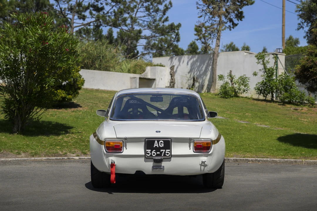 1971 Alfa Romeo GT - Image 6 of 31