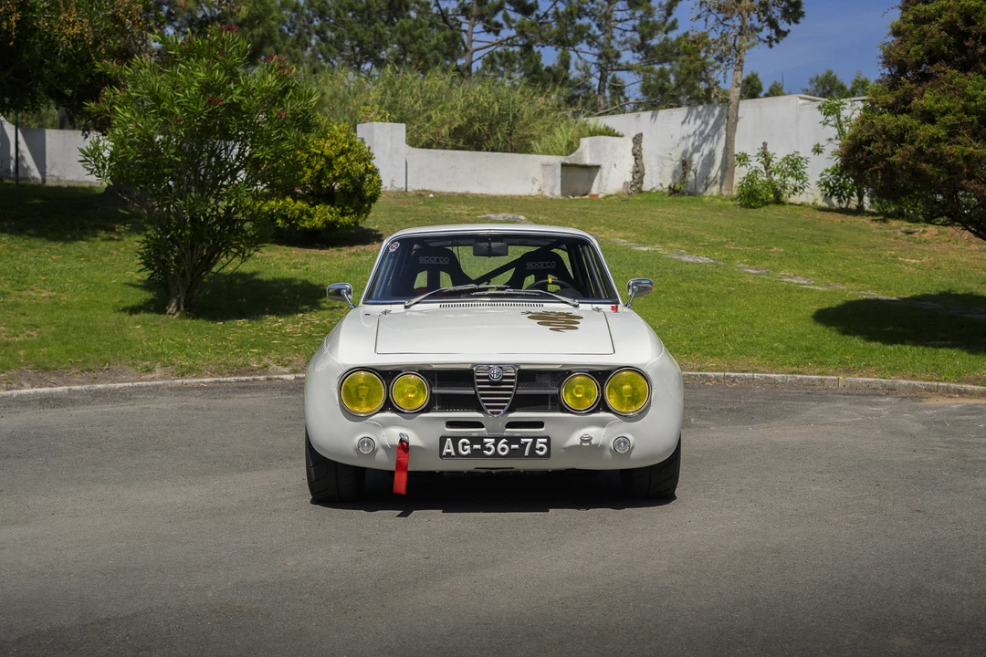 1971 Alfa Romeo GT - Image 2 of 31