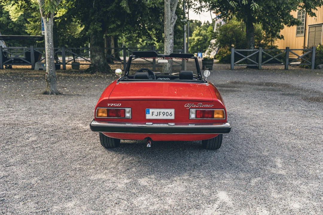 1971 Alfa Romeo Series 2 - Image 6 of 31