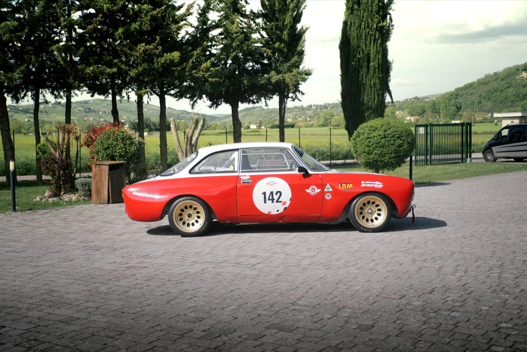 1971 Alfa Romeo 2000 GT Veloce - Image 15 of 31