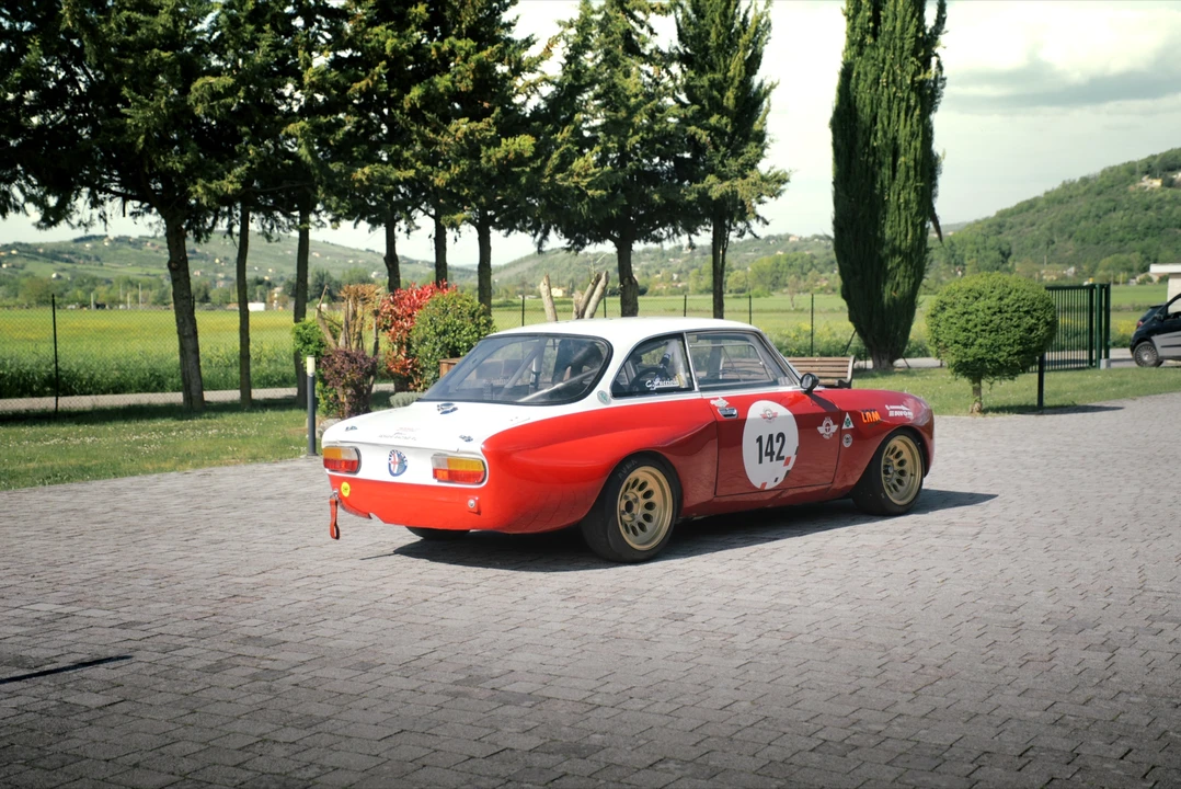 1971 Alfa Romeo 2000 GT Veloce - Image 18 of 31