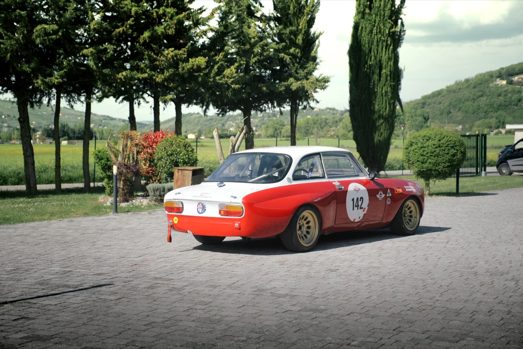 1971 Alfa Romeo 2000 GT Veloce - Image 20 of 31