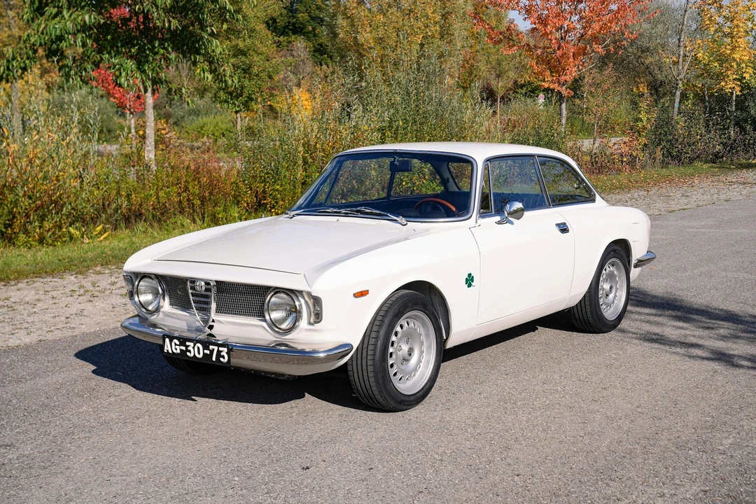 1971 Alfa Romeo GT 1300 Junior - Image 11 of 21