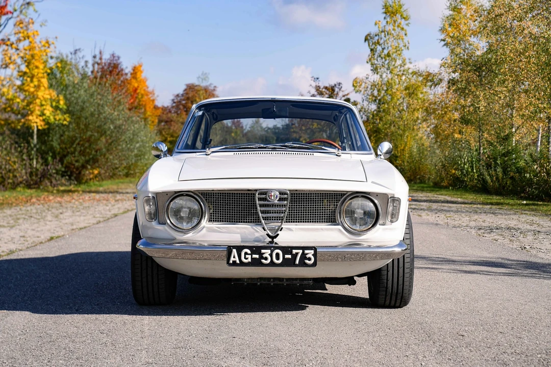 1971 Alfa Romeo GT 1300 Junior - Image 10 of 21