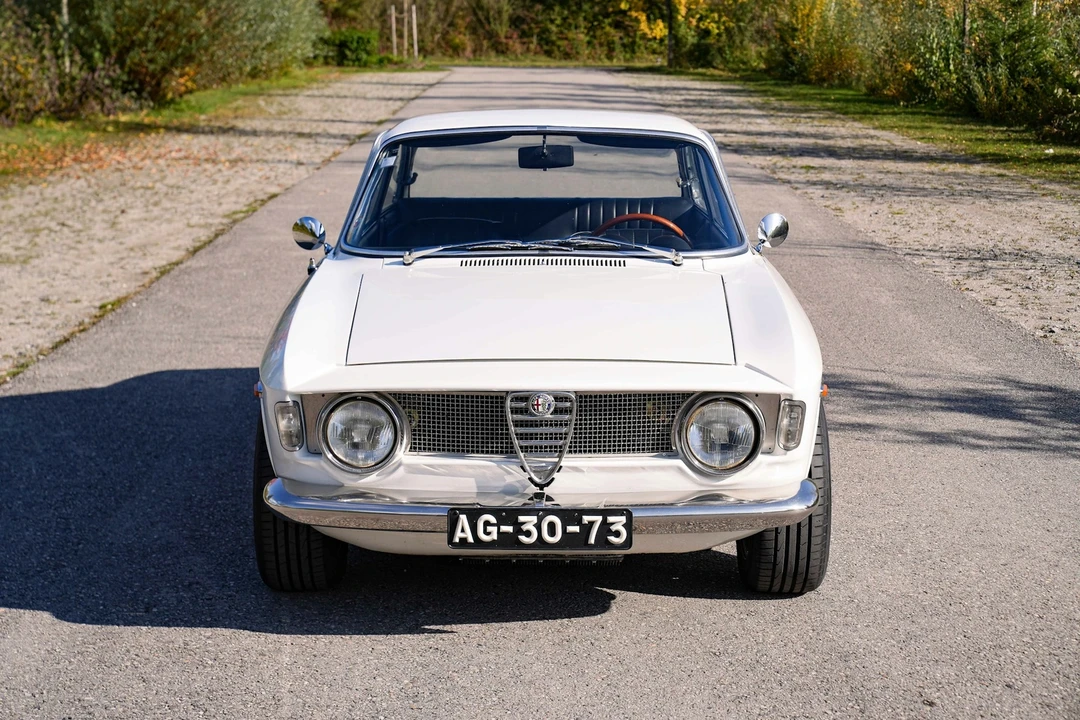 1971 Alfa Romeo GT 1300 Junior - Image 21 of 21