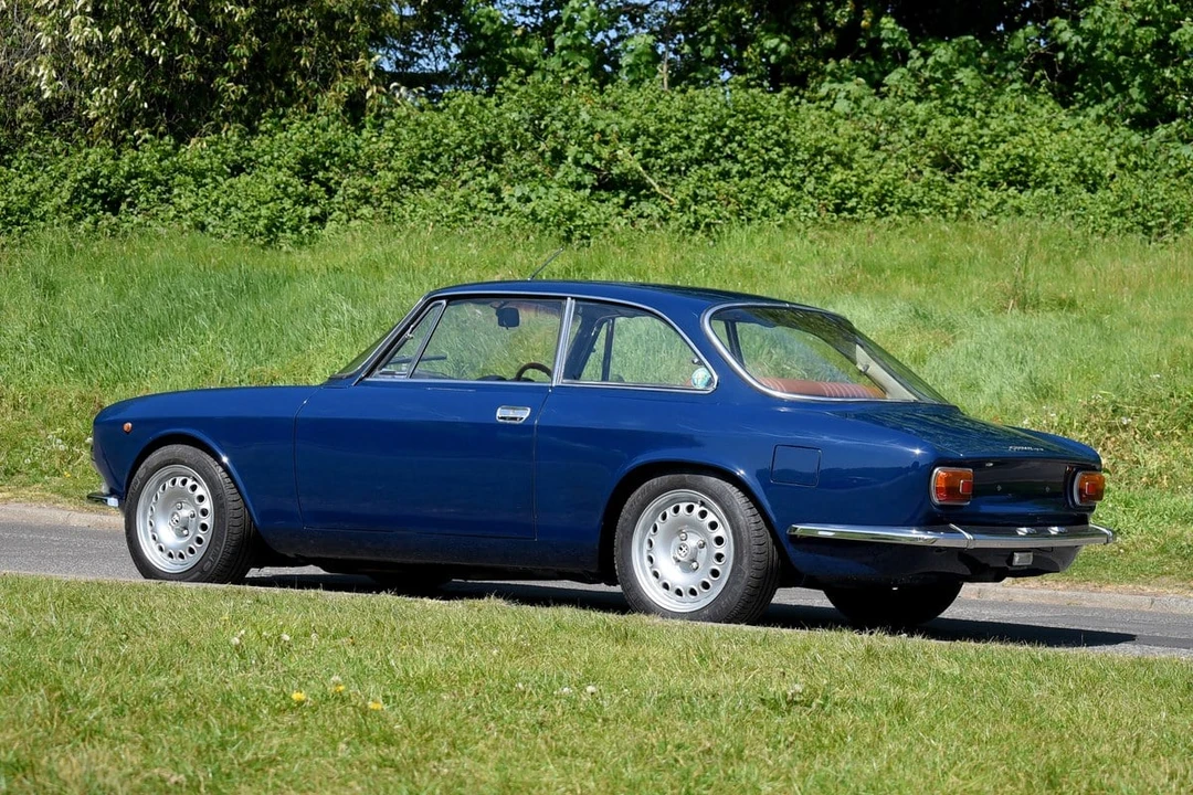 1971 Alfa Romeo GT 1300 Junior - Image 28 of 31