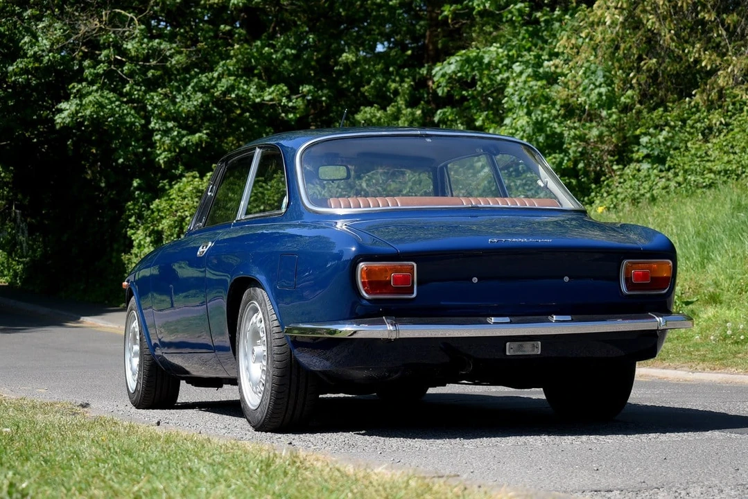 1971 Alfa Romeo GT 1300 Junior - Image 29 of 31
