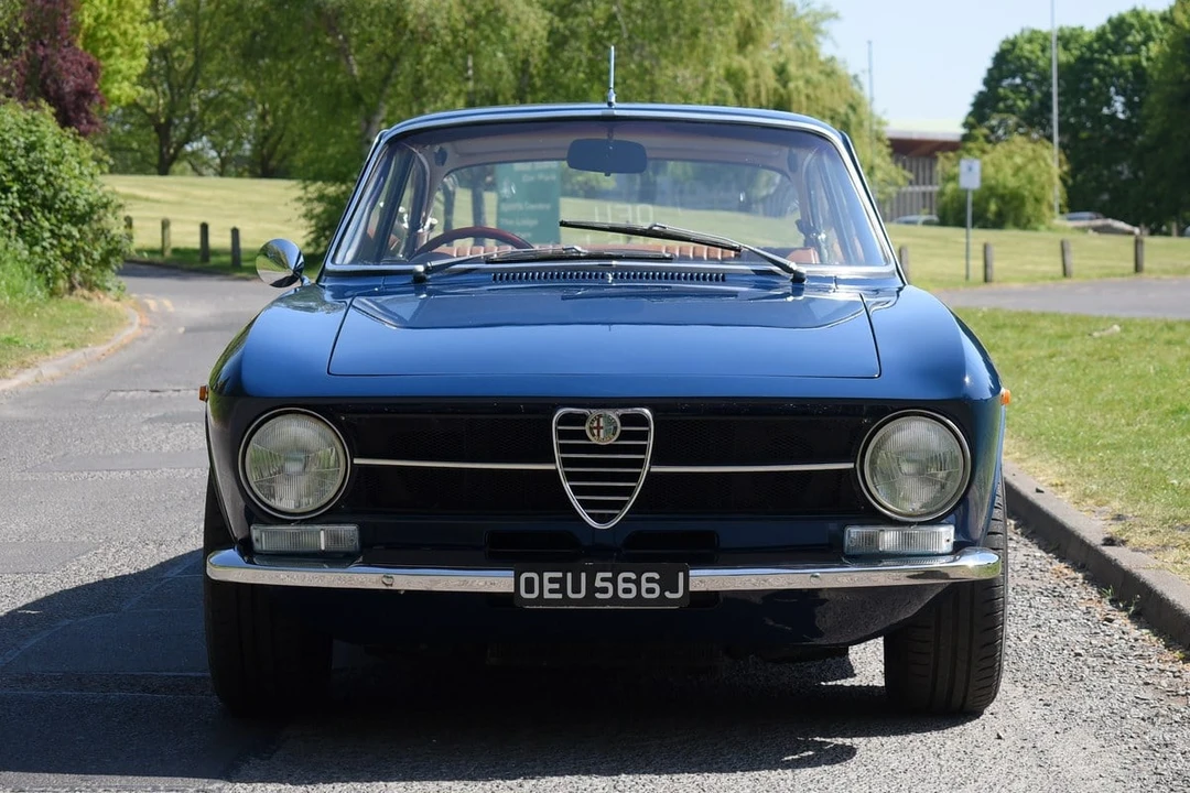 1971 Alfa Romeo GT 1300 Junior - Image 17 of 31
