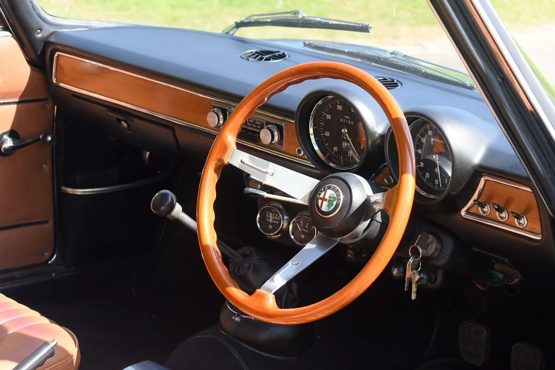 1971 Alfa Romeo GT 1300 Junior - Image 4 of 31