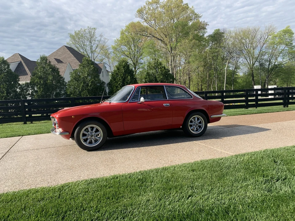 1971 Alfa Romeo GT 1300 Junior - Image 9 of 31