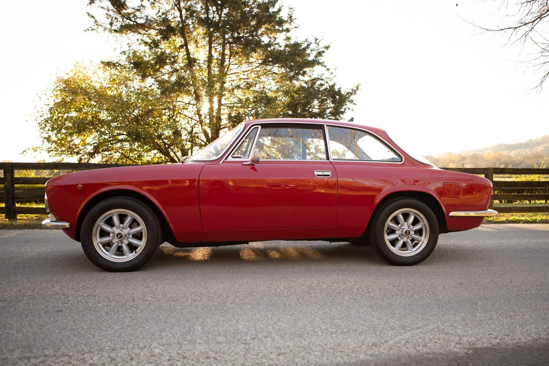 1971 Alfa Romeo GT 1300 Junior - Image 11 of 31