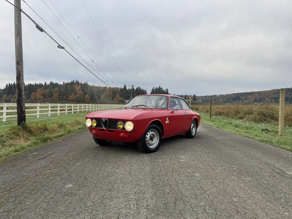 1971 Alfa Romeo 1750 GT Veloce - Image 6 of 31
