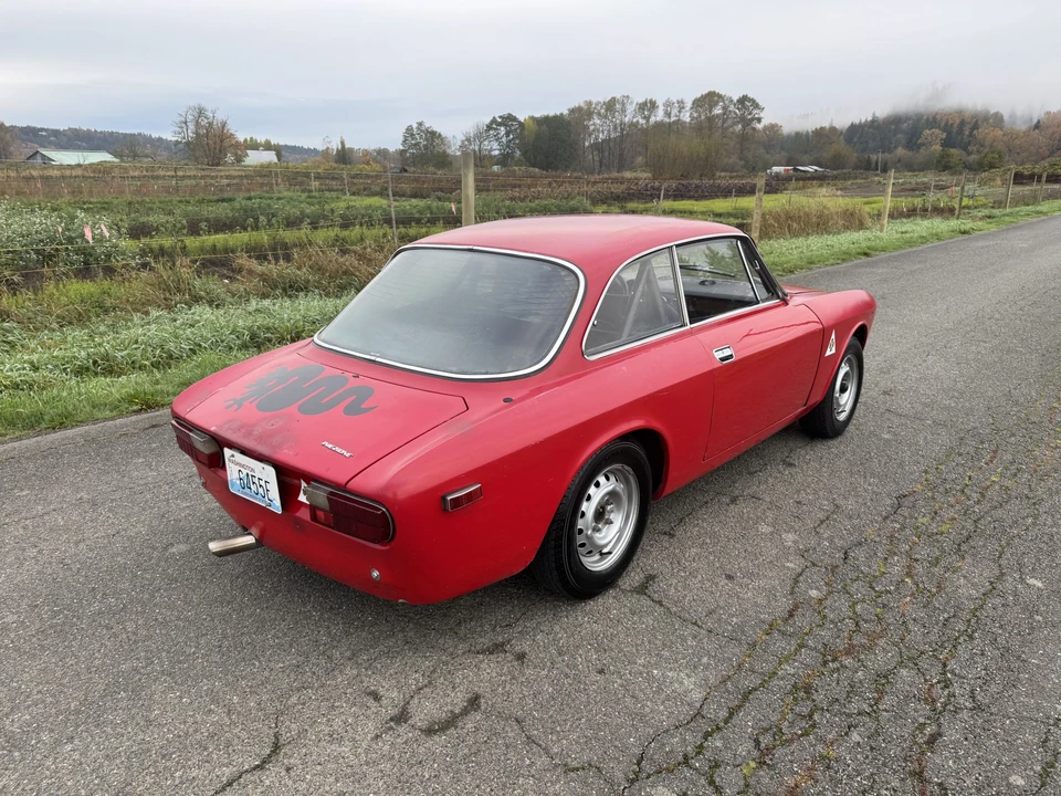 1971 Alfa Romeo 1750 GT Veloce - Image 9 of 31