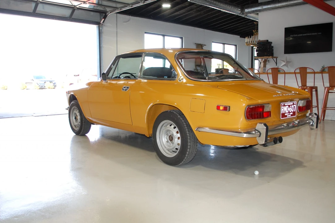 1971 Alfa Romeo 1750 GT Veloce - Image 7 of 31
