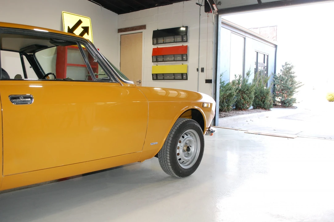 1971 Alfa Romeo 1750 GT Veloce - Image 12 of 31