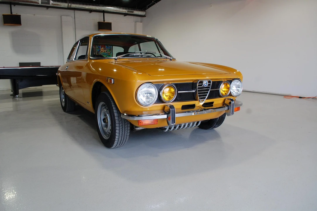 1971 Alfa Romeo 1750 GT Veloce - Image 3 of 31