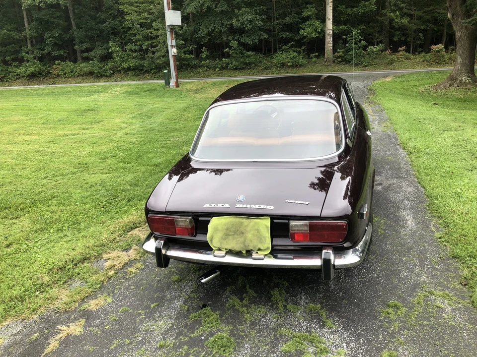 1971 Alfa Romeo 1750 GT Veloce - Image 5 of 31