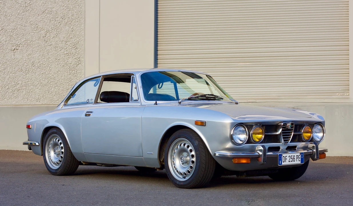 1971 Alfa Romeo 1750 GT Veloce - Image 8 of 31