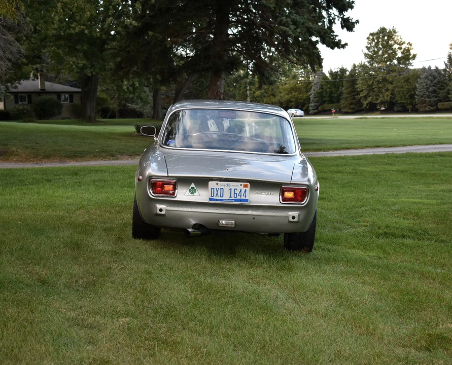 1971 Alfa Romeo 2000 GT Veloce - Image 10 of 31