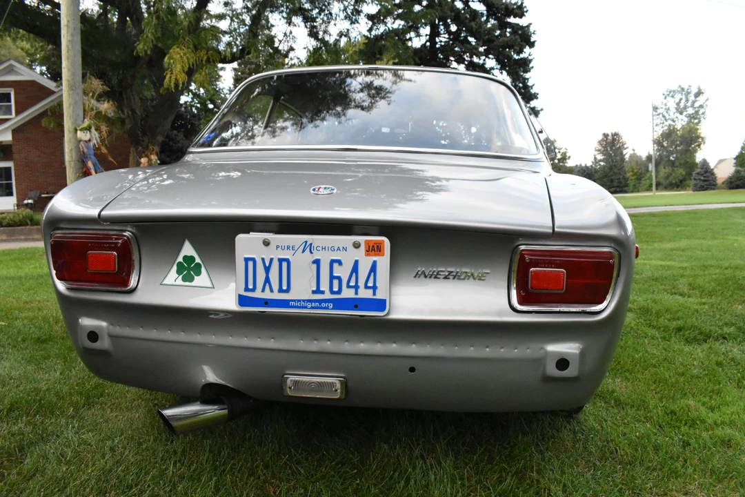 1971 Alfa Romeo 2000 GT Veloce - Image 11 of 31