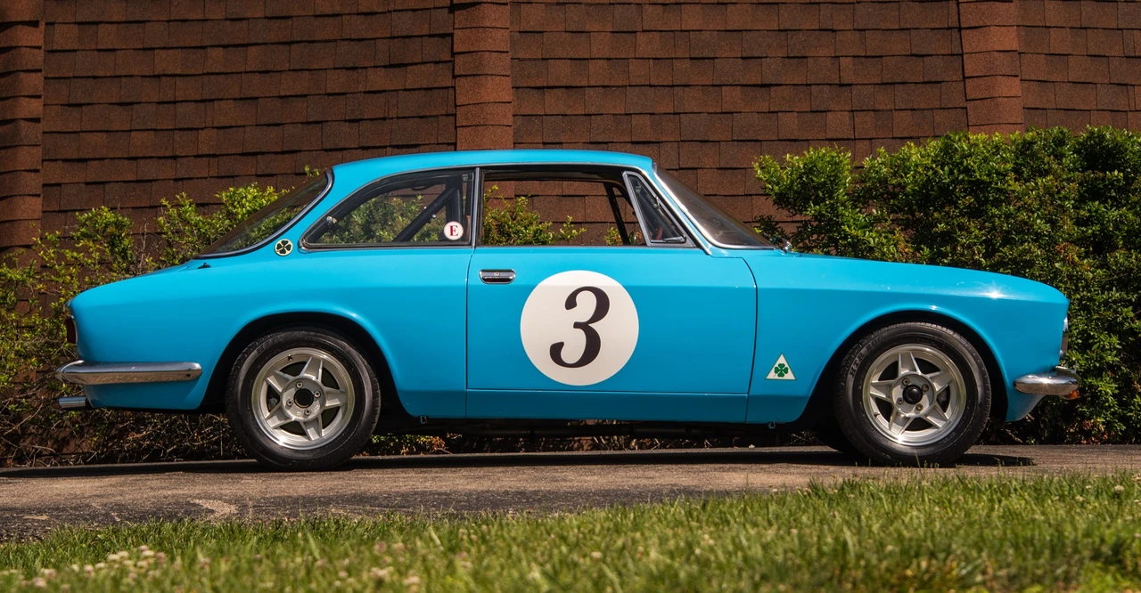 1971 Alfa Romeo 2000 GT Veloce - Image 6 of 31