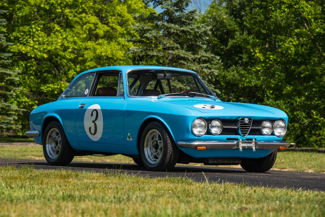 1971 Alfa Romeo 2000 GT Veloce - Image 2 of 31