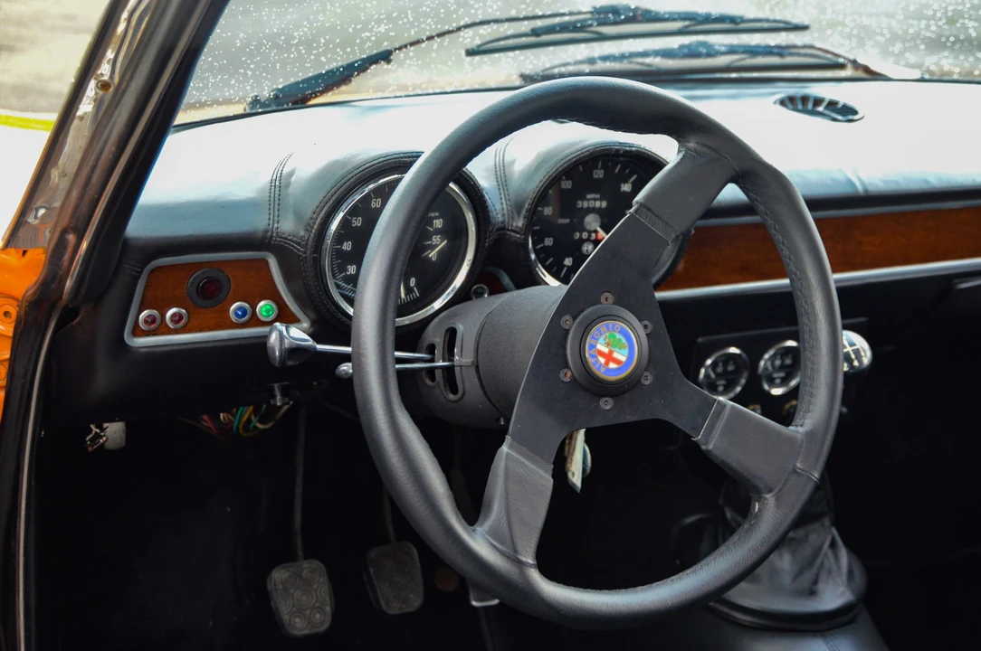 1971 Alfa Romeo 2000 GT Veloce - Image 30 of 31