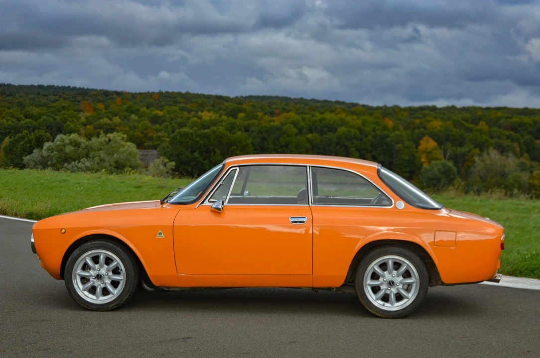 1971 Alfa Romeo 2000 GT Veloce - Image 8 of 31