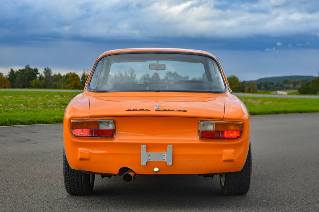 1971 Alfa Romeo 2000 GT Veloce - Image 6 of 31