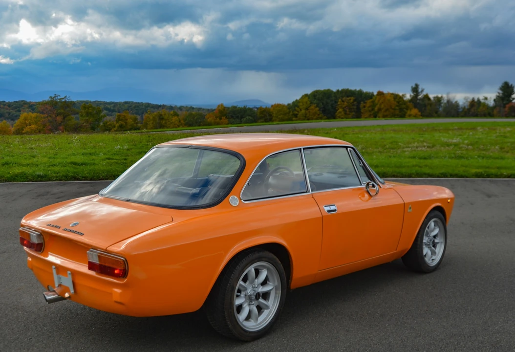 1971 Alfa Romeo 2000 GT Veloce - Image 5 of 31