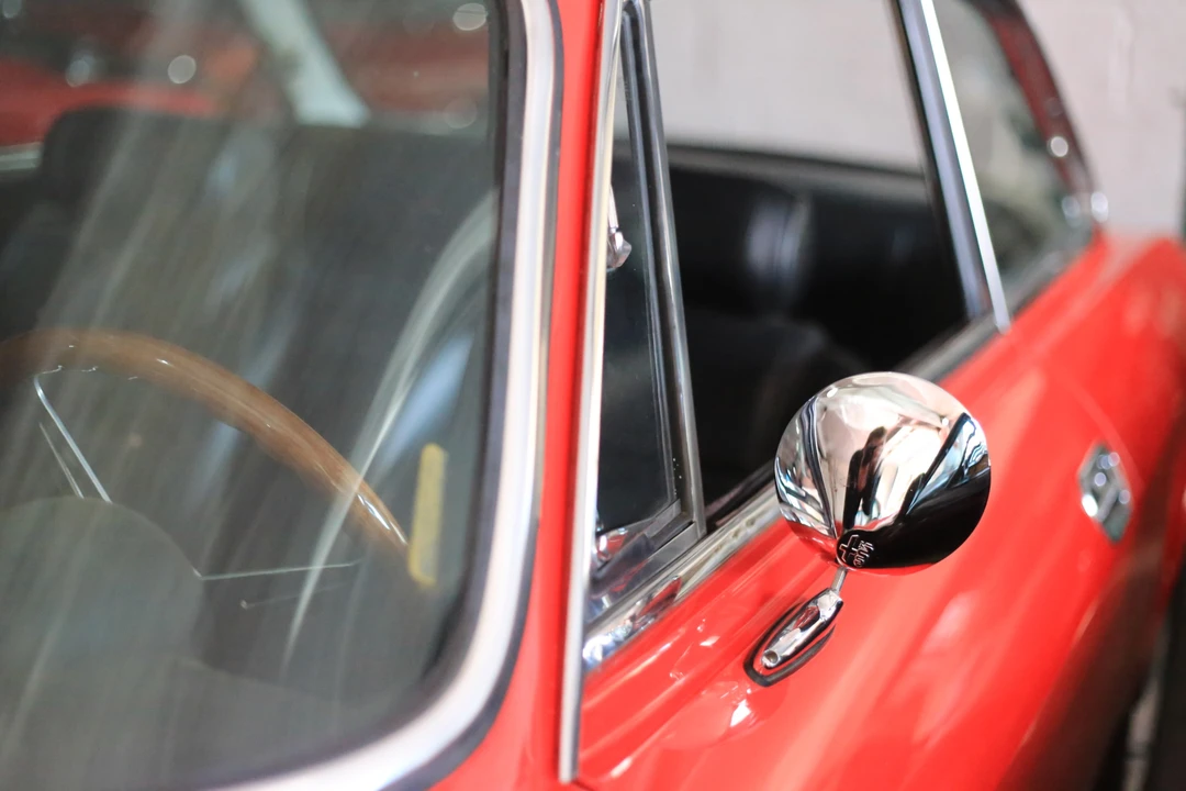1971 Alfa Romeo 1750 GT Veloce - Image 14 of 31