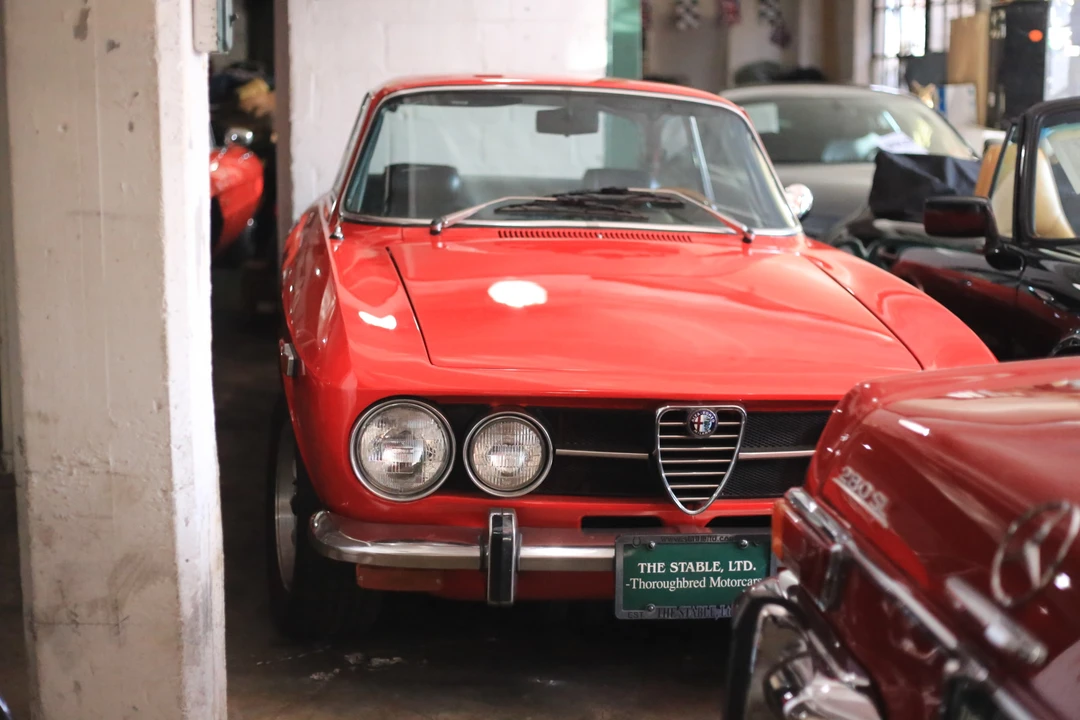 1971 Alfa Romeo 1750 GT Veloce - Image 8 of 31