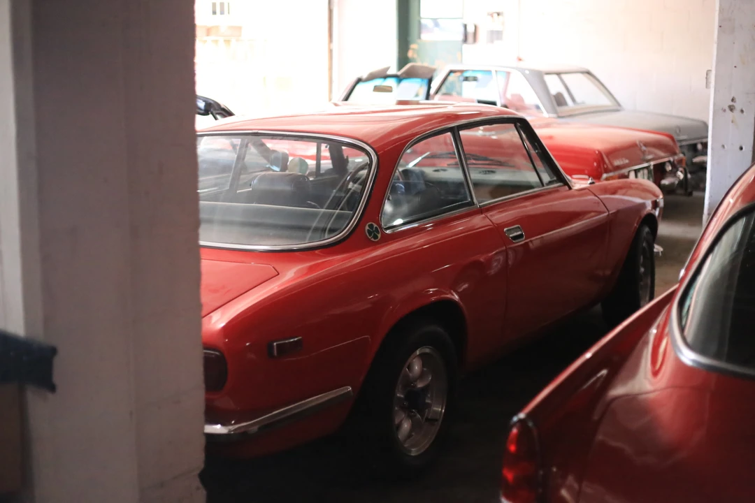 1971 Alfa Romeo 1750 GT Veloce - Image 9 of 31