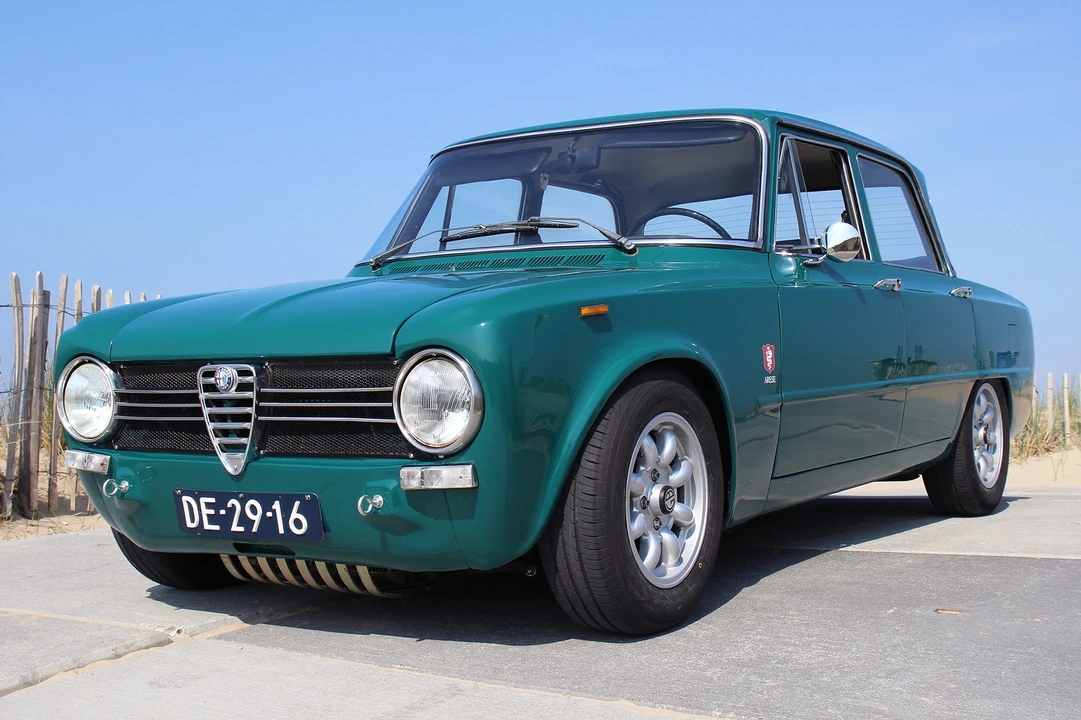 1971 Alfa Romeo GT 1300 Junior - Image 2 of 31