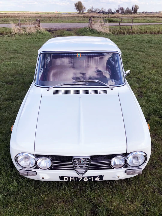 1971 Alfa Romeo 2000 GT Veloce - Image 17 of 31