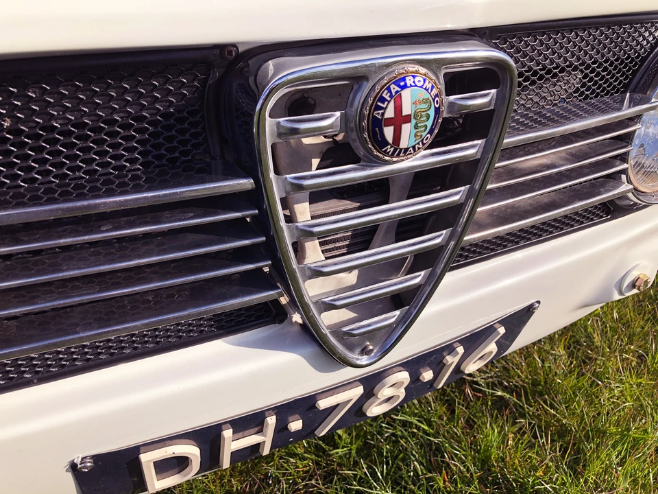 1971 Alfa Romeo 2000 GT Veloce - Image 19 of 31