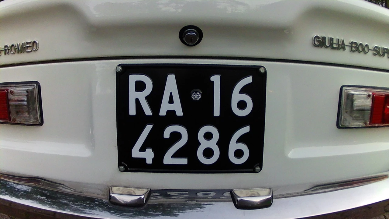 1971 Alfa Romeo GT 1300 Junior - Image 21 of 31