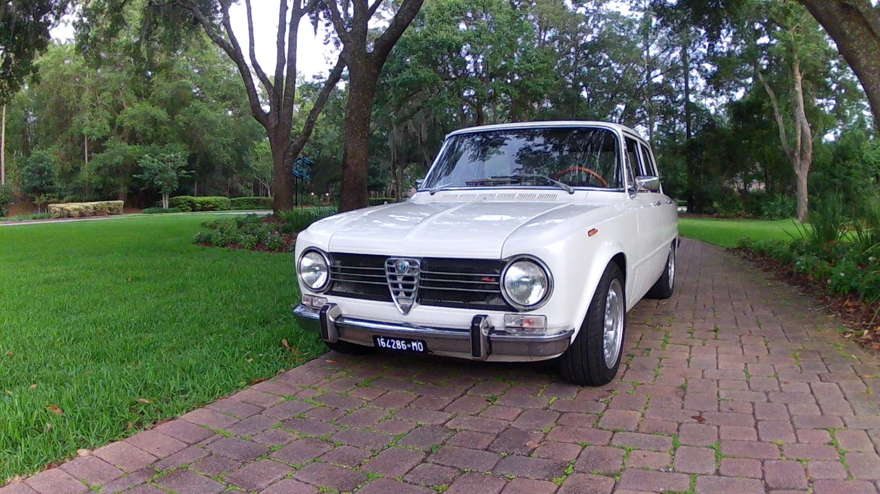1971 Alfa Romeo GT 1300 Junior - Image 7 of 31