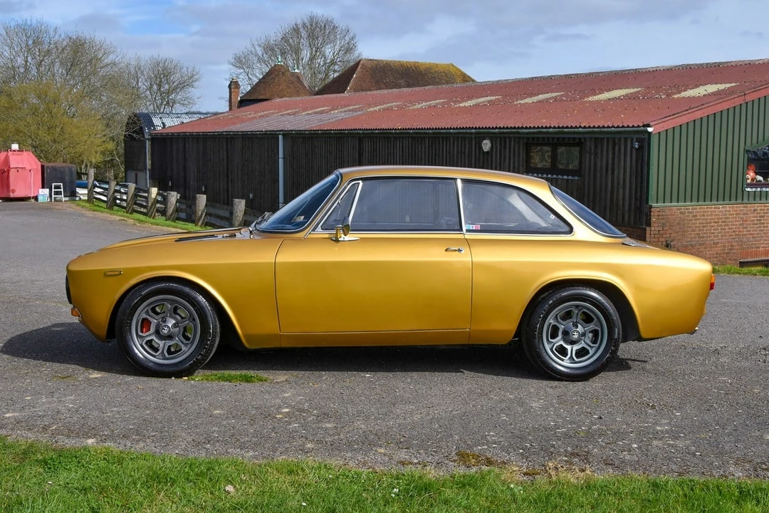1971 Alfa Romeo Giulia - Image 16 of 30