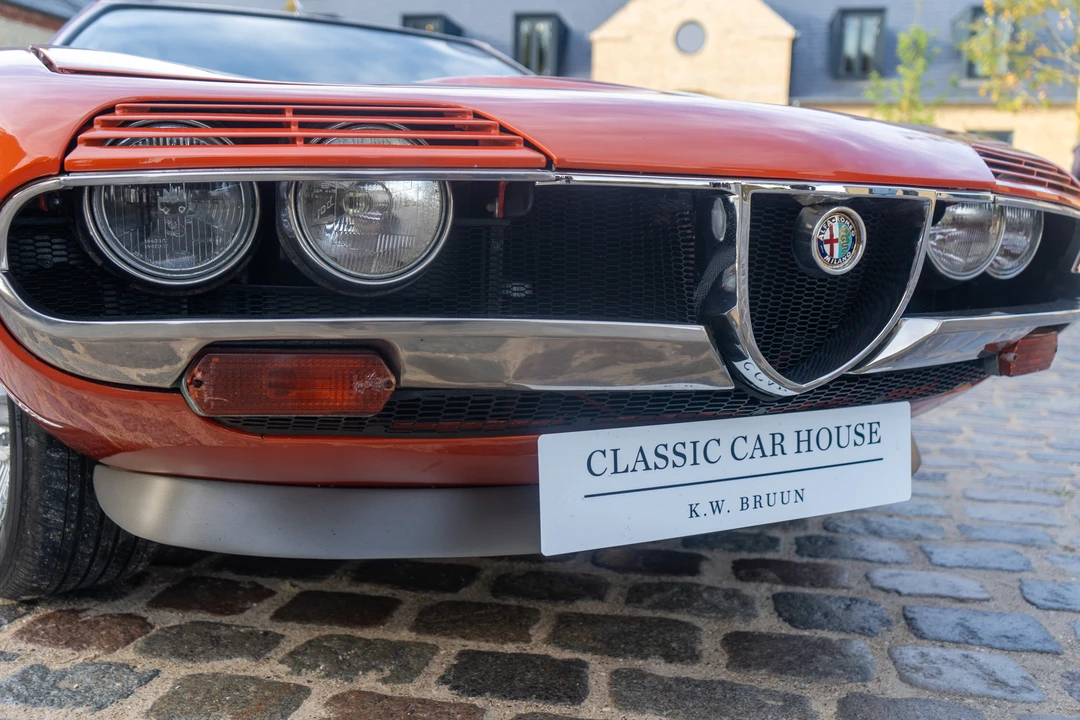 1971 Alfa Romeo Montreal - Image 13 of 31